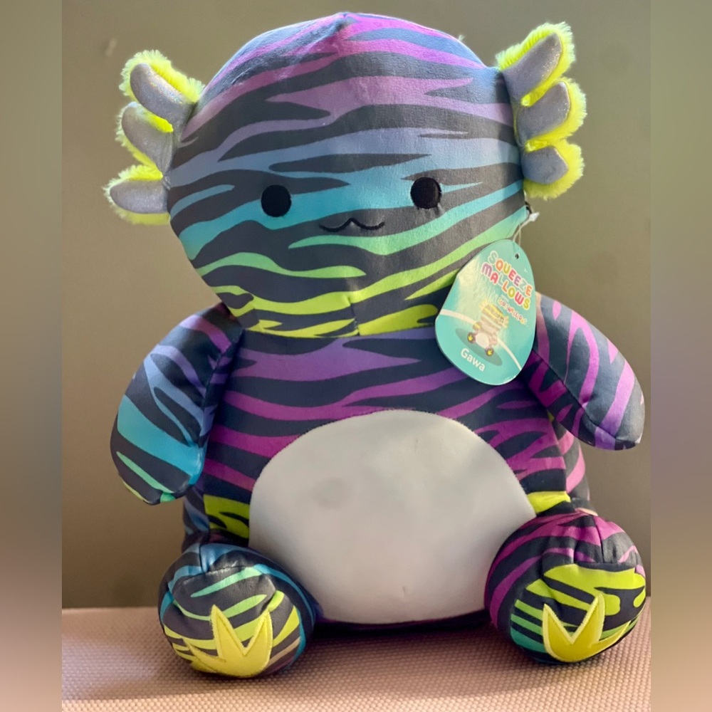 Squishmallows Gawa the Striped Tie-Dye Antiloxoli SquuzeMallow